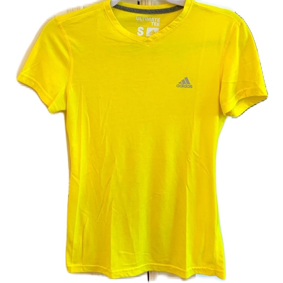 ADIDAS Tee - Picture 1 of 5